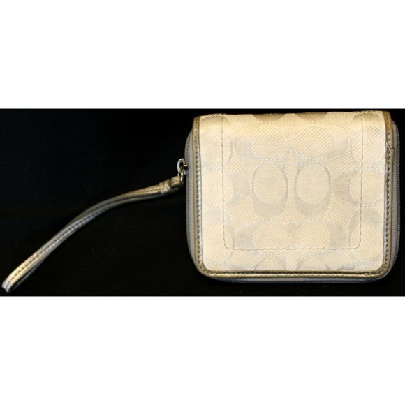 Coach Signature Zipper Wallet Wristlet ID White Folding Canvas Multiple Pocket - Picture 2 of 12
